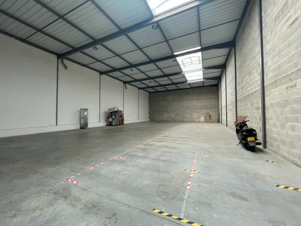 Local d'activité Brignais 1181m² Location local d'activité Brignais Rhône OLACT2529648 4